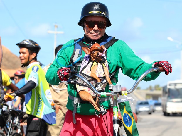 Participante canino acompanhou seu dono durante o evento (Foto: Jonathan Lins/G1)