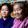 This Mongolian mother and daughter moved to Ulan Bator after a zud killed off many of their livestock 10 years ago. (Yasuhiro Sugimoto)