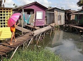 Comunidade São Lazaro, na cidade de Macapá  - Márcio Fernandes/AE