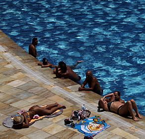 No pior cenário, o aumento da temperatura média no Brasil pode ser de até 6°C - Helvio Romero/AE