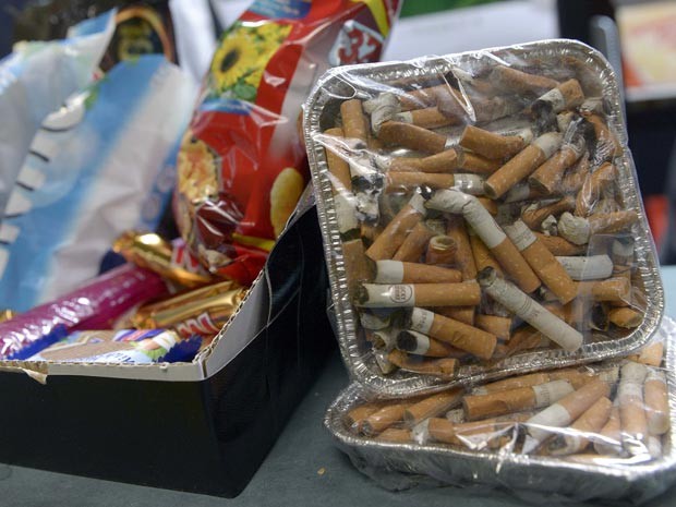 Cigarros são expostos em 'Museu sobre o ser humano' em Hamburg, na Alemanha. (Foto: Reuters)